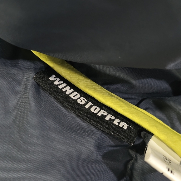 L.L. Bean Windstopper 700 Goose Down Hooded Puffer Jacket. S Reg - Picture 4 of 10